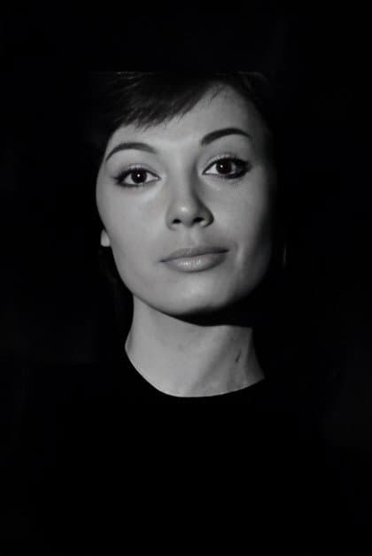 Nuria Torray profile