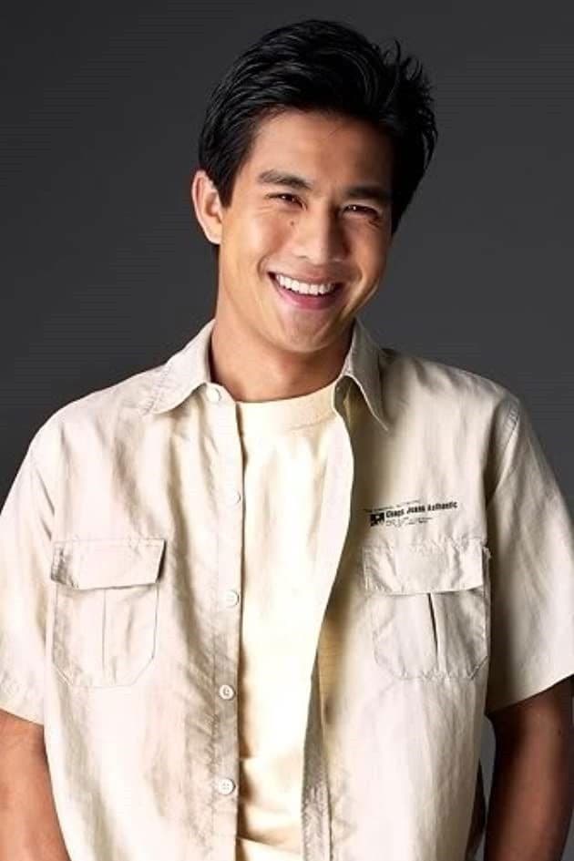 Pierre Png profile