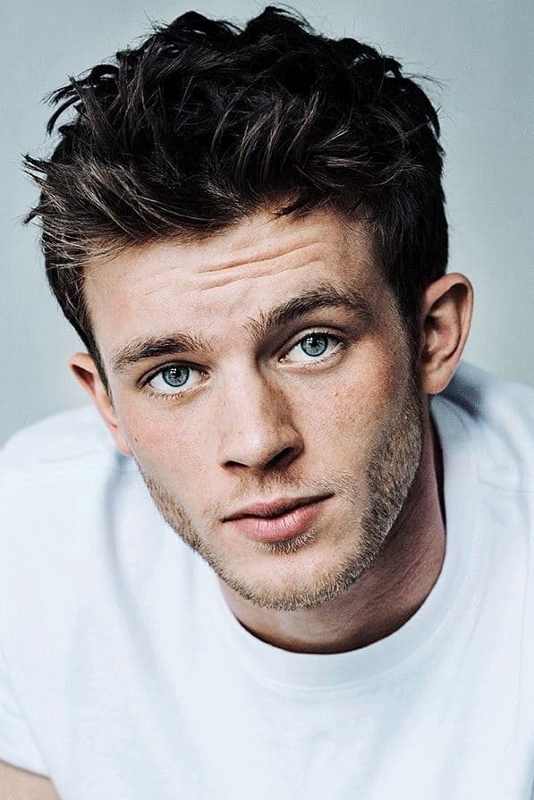 Jannis Niewöhner profile