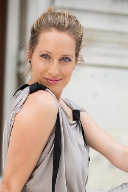 Csilla Barath Bastaić profile