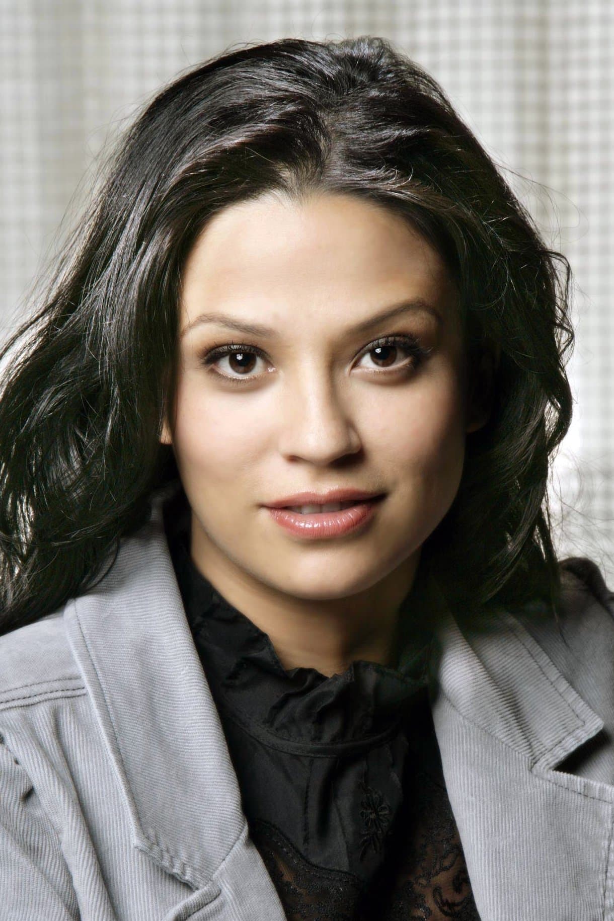 Navi Rawat profile