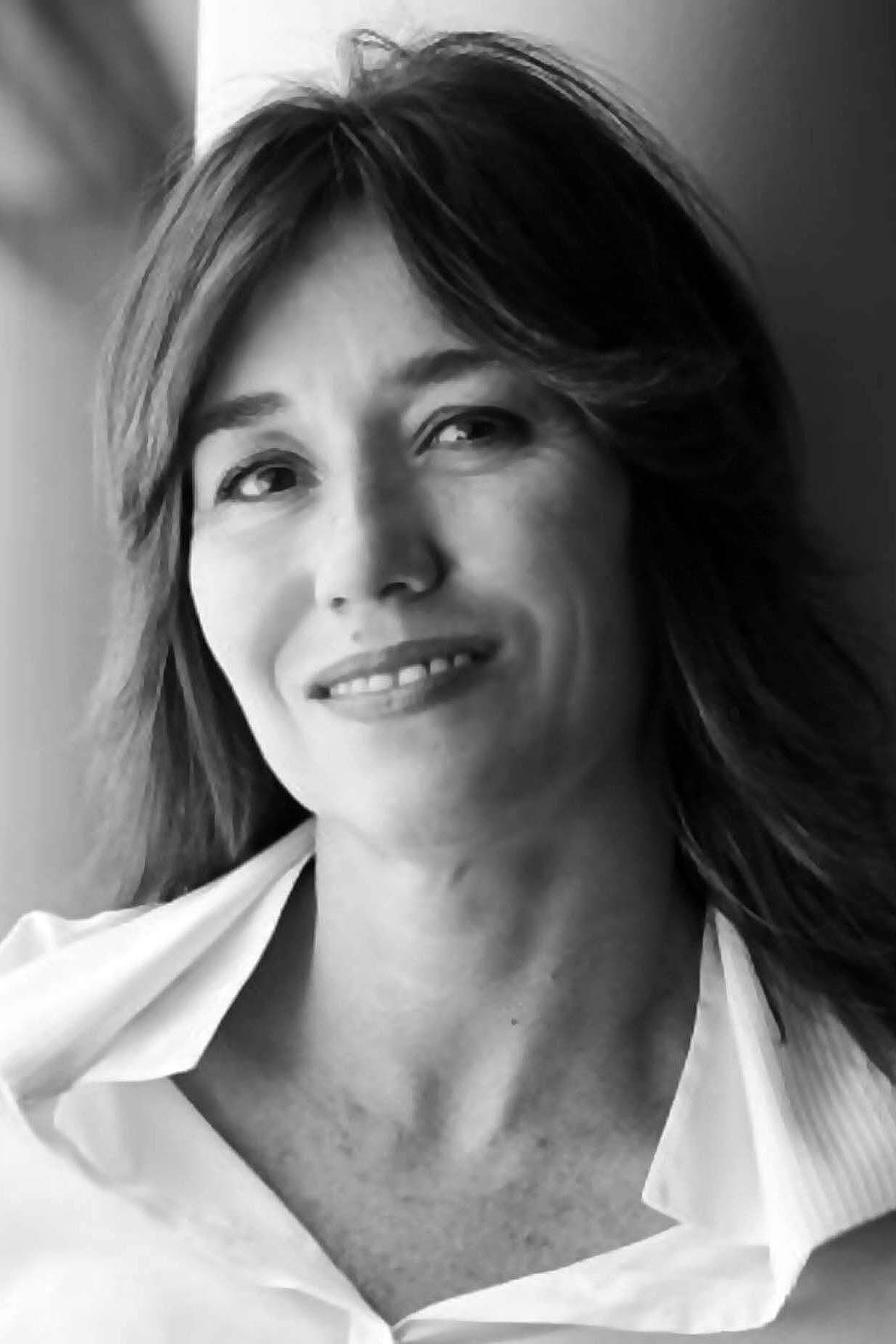 Lola Dueñas profile