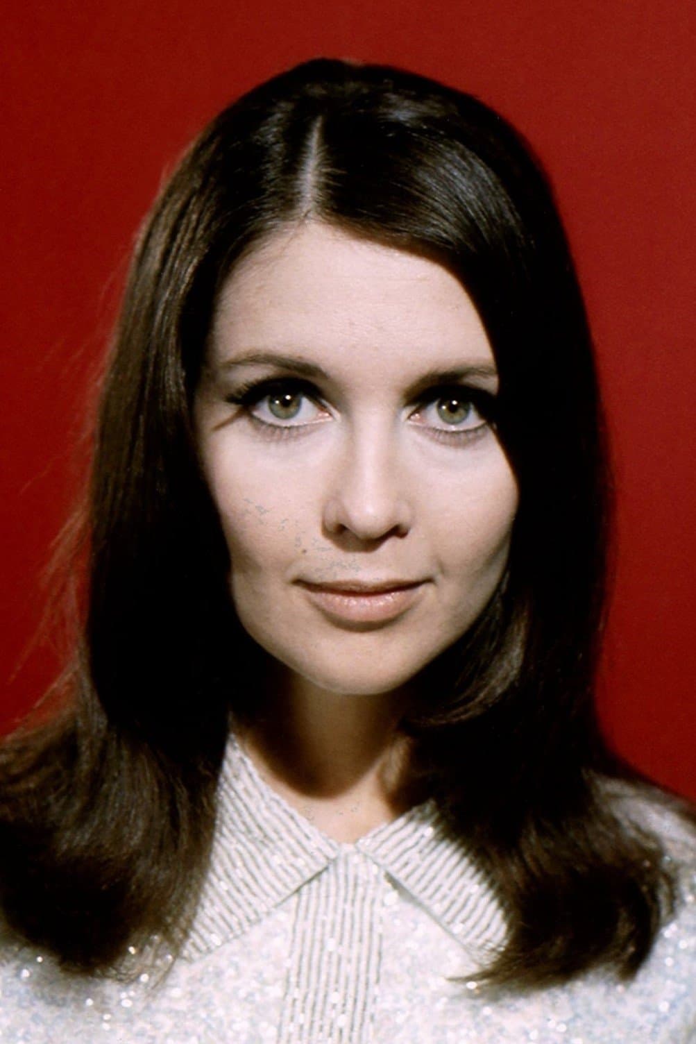 Anjanette Comer profile