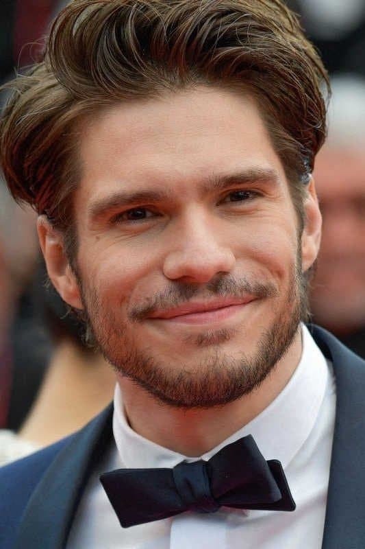 François Civil profile