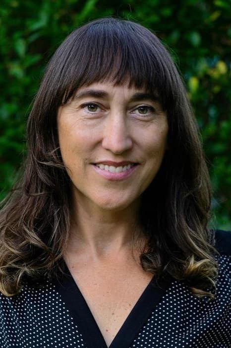 Anne Alvergue profile