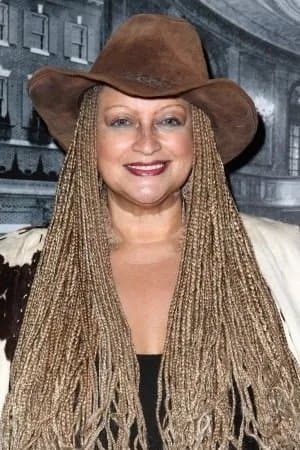 Michelle Mais profile