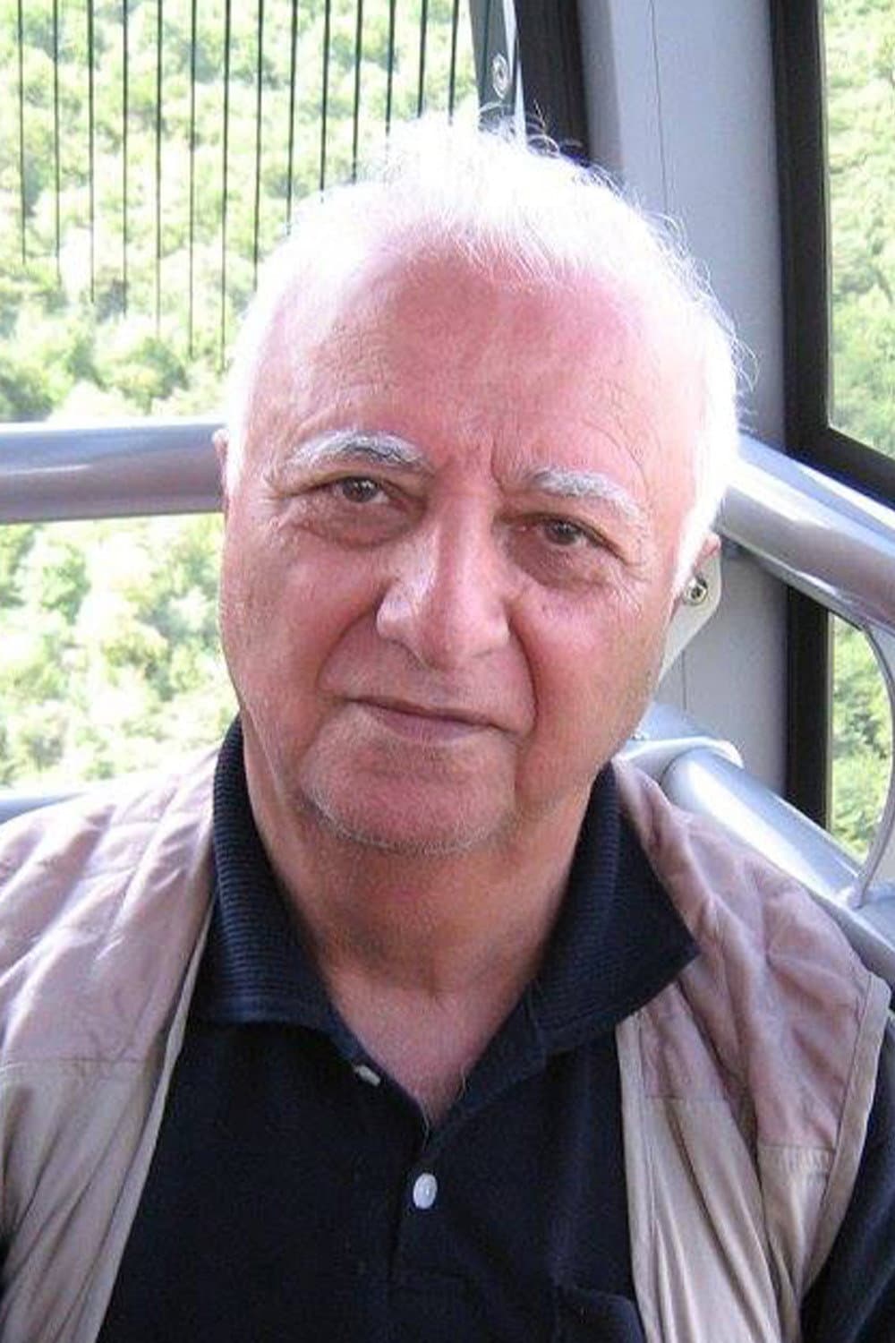 Souren Mnatsakanian profile