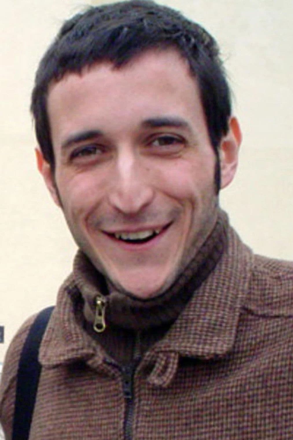 Jon D. Domínguez profile