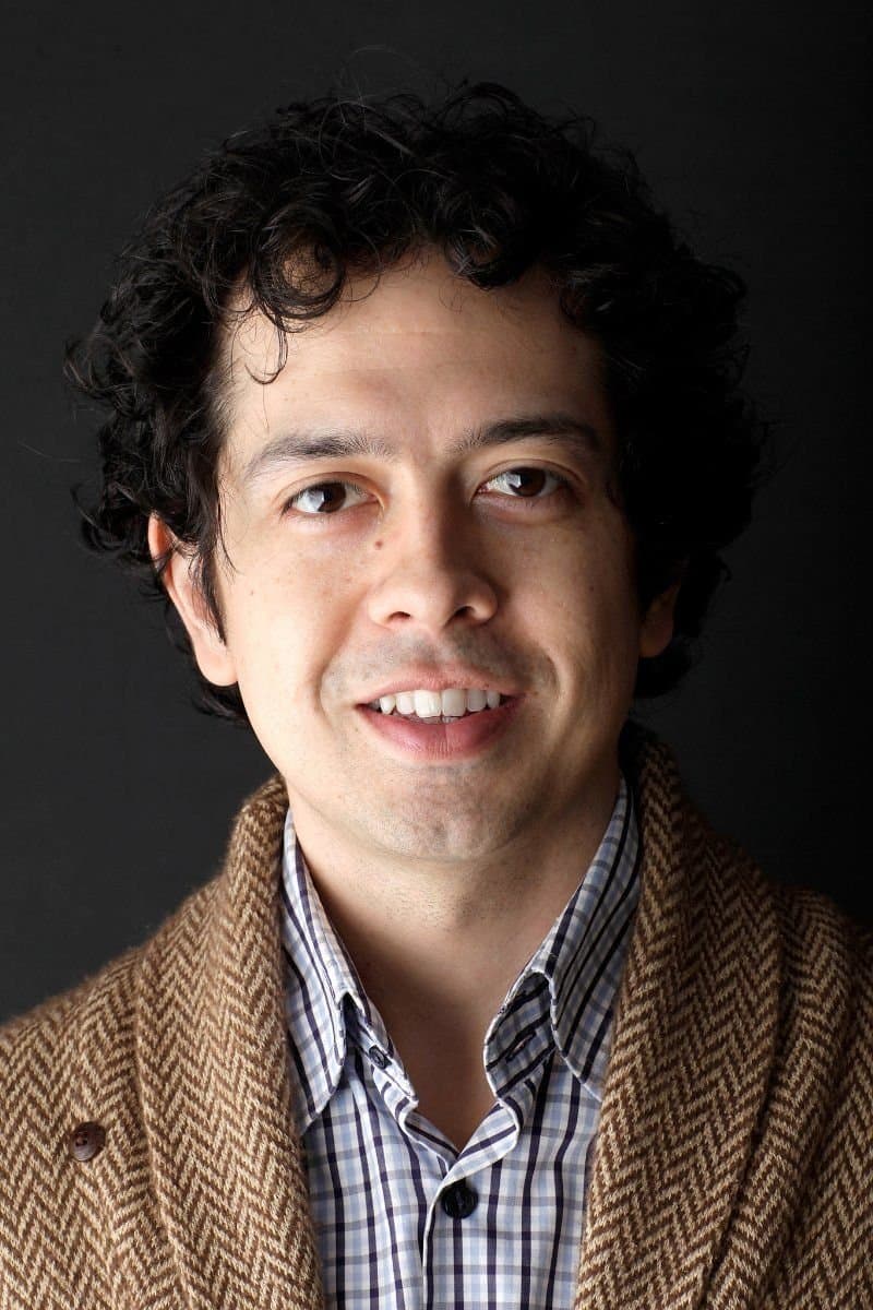 Geoffrey Arend profile