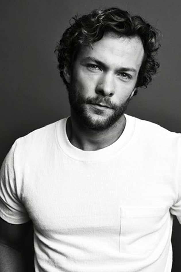 Kyle Schmid profile