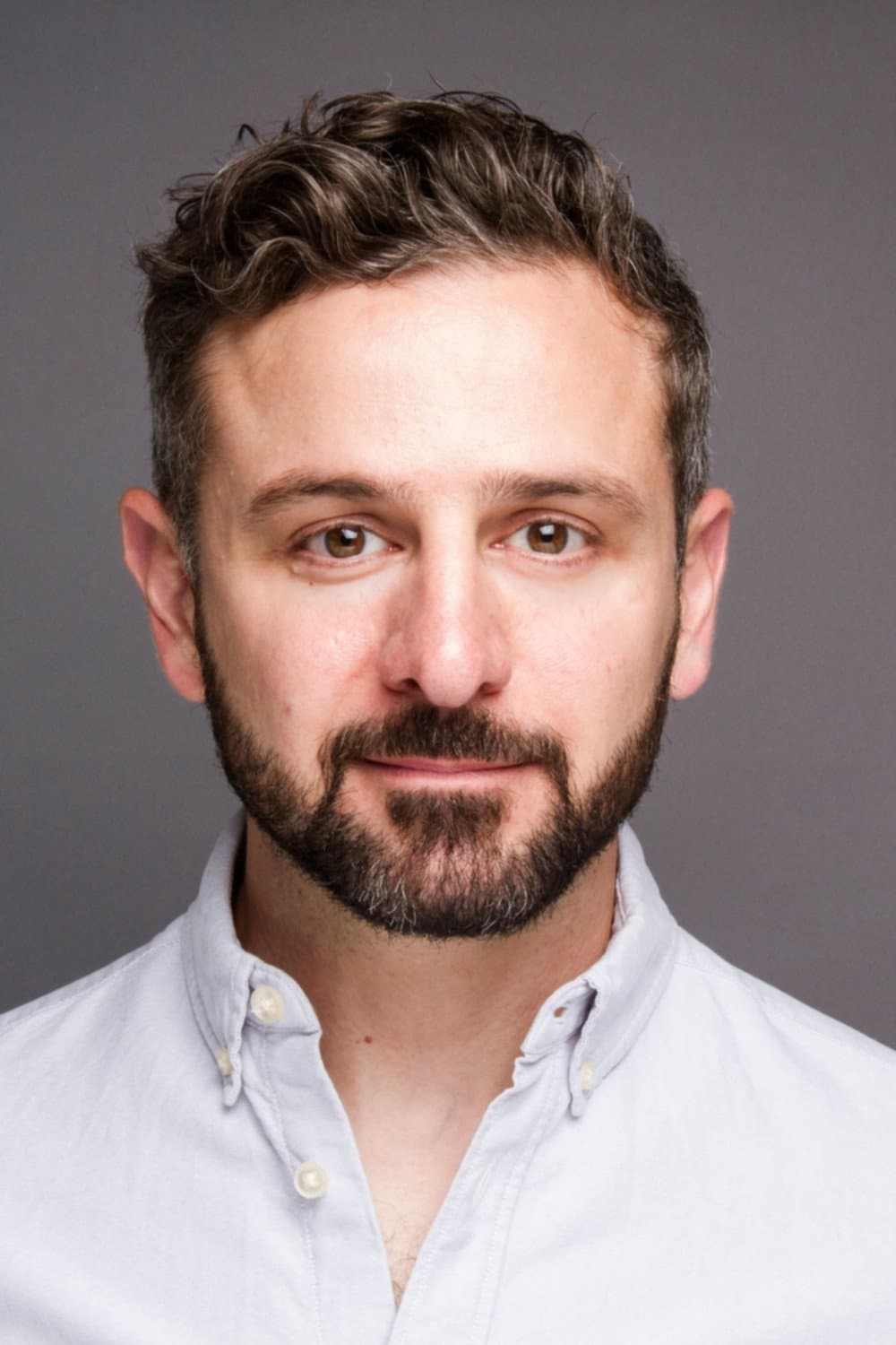 Roberto Cavazos profile