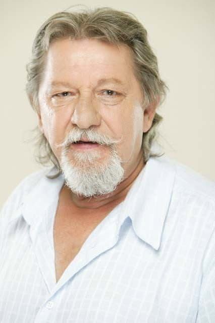 Sebastian Papaiani profile