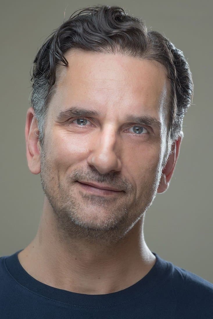 Nikos Psarras profile