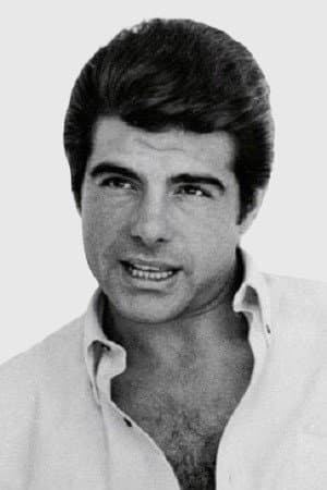 Juan Luis Galiardo profile