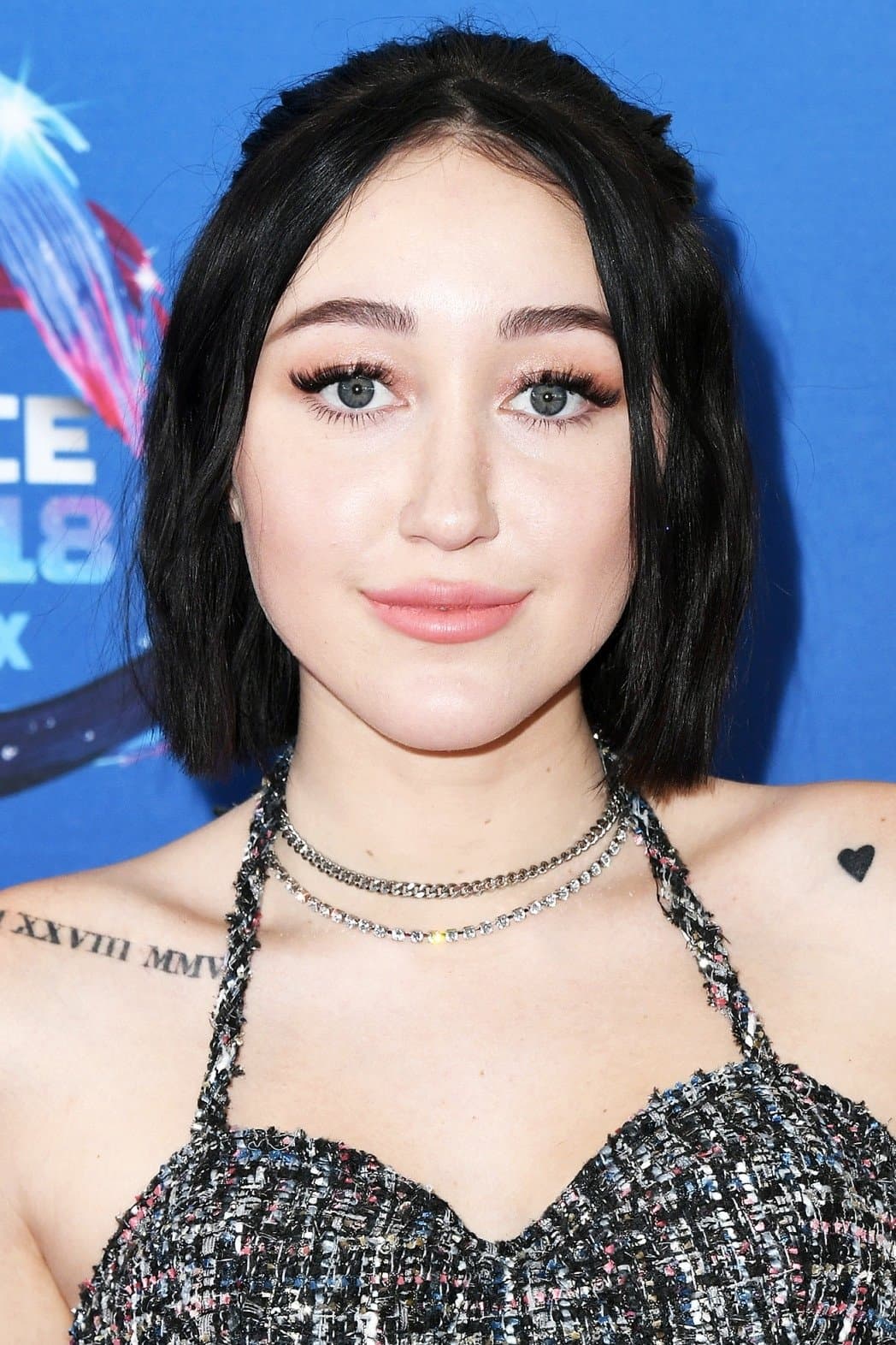 Noah Cyrus profile