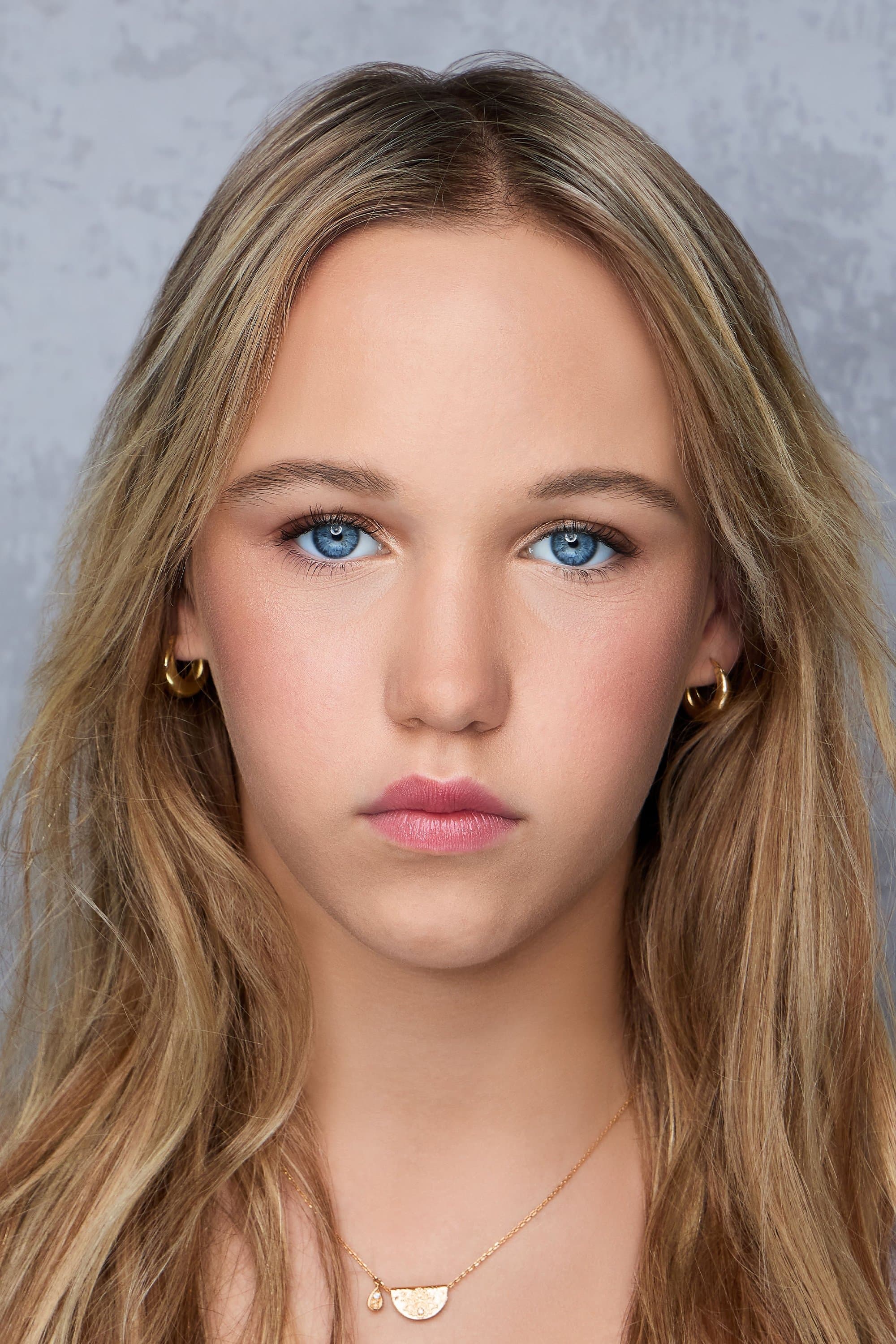 Mischa Heywood profile