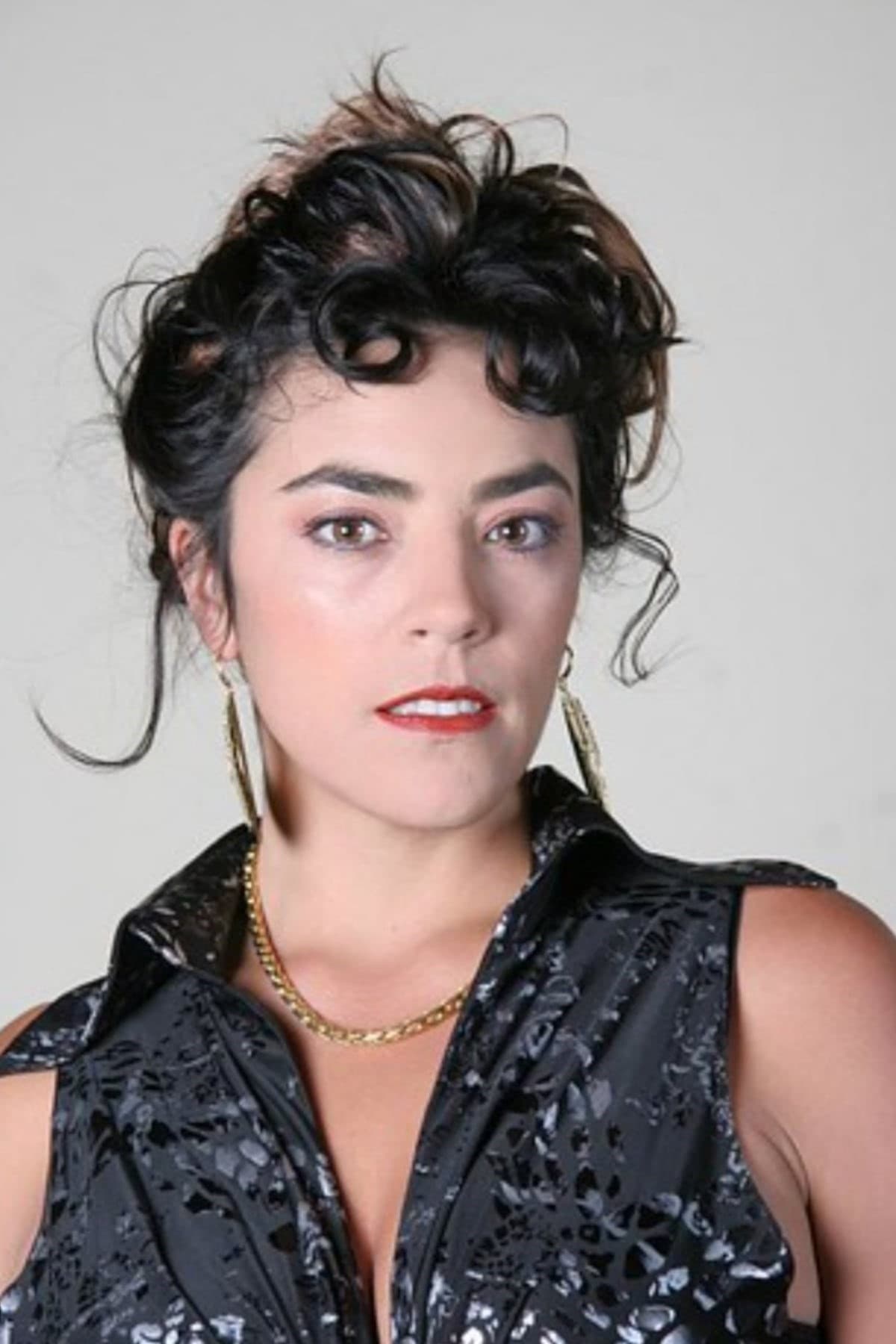 Sandra Reyes profile