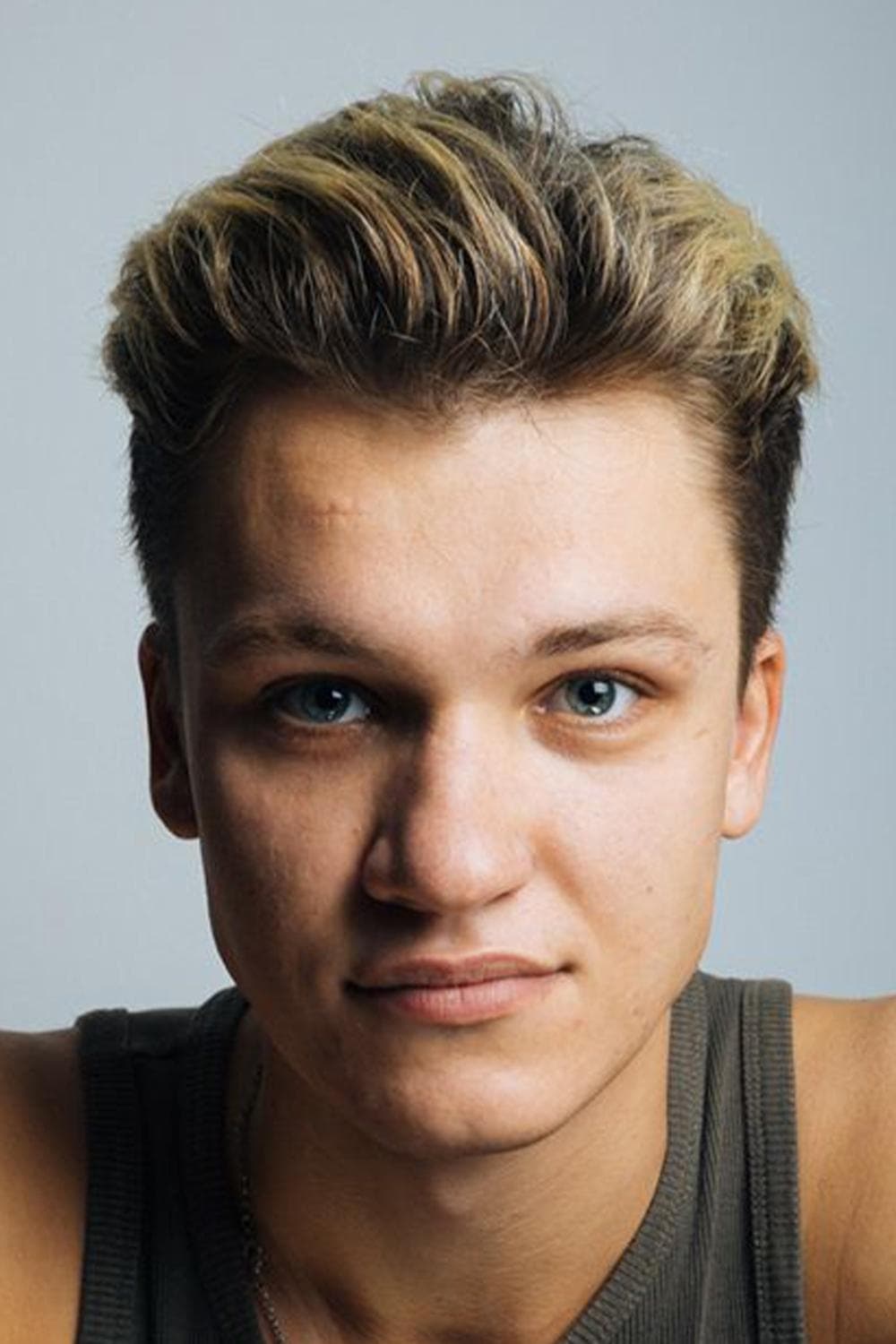 Amaury Foucher profile