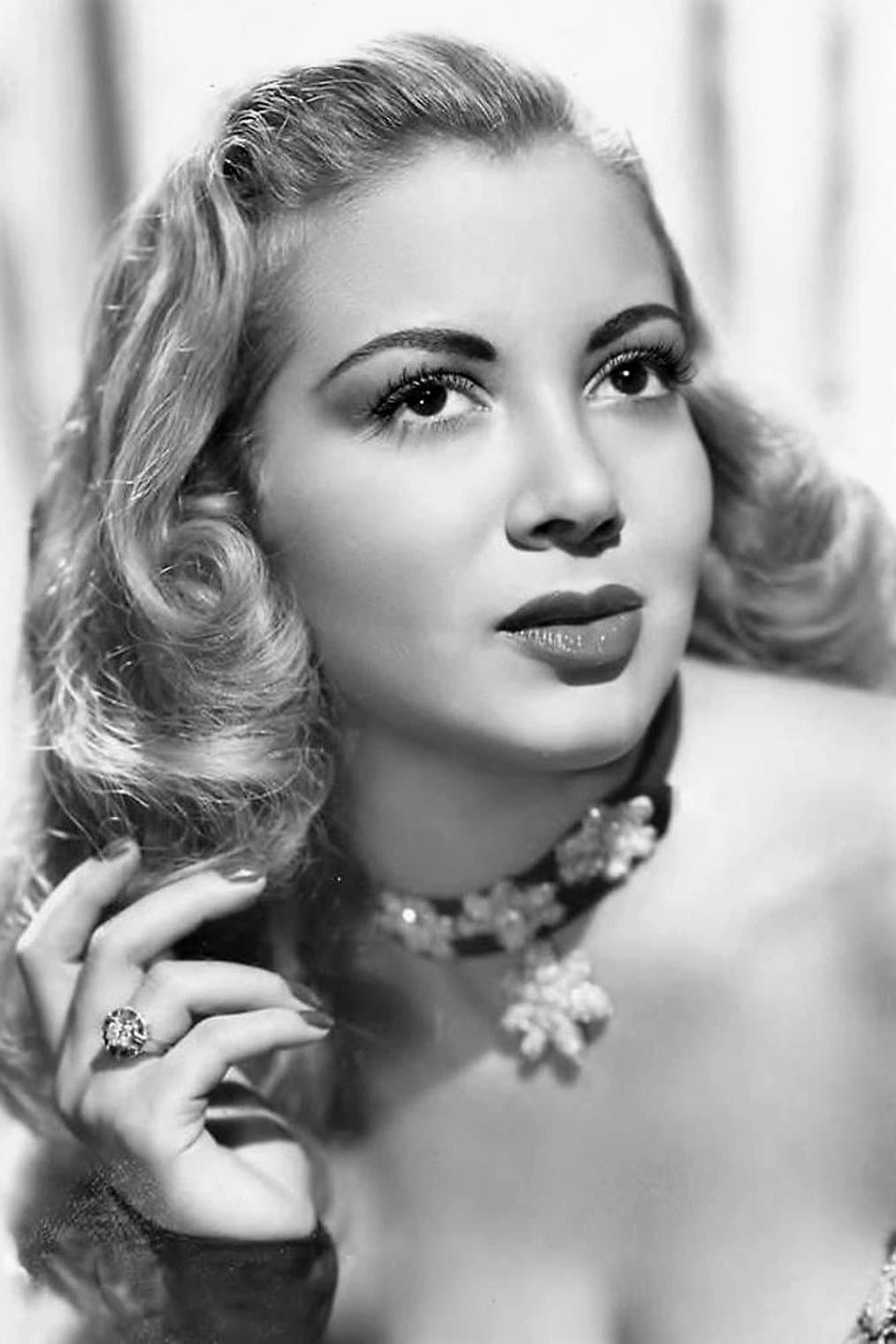 Monica Lewis profile