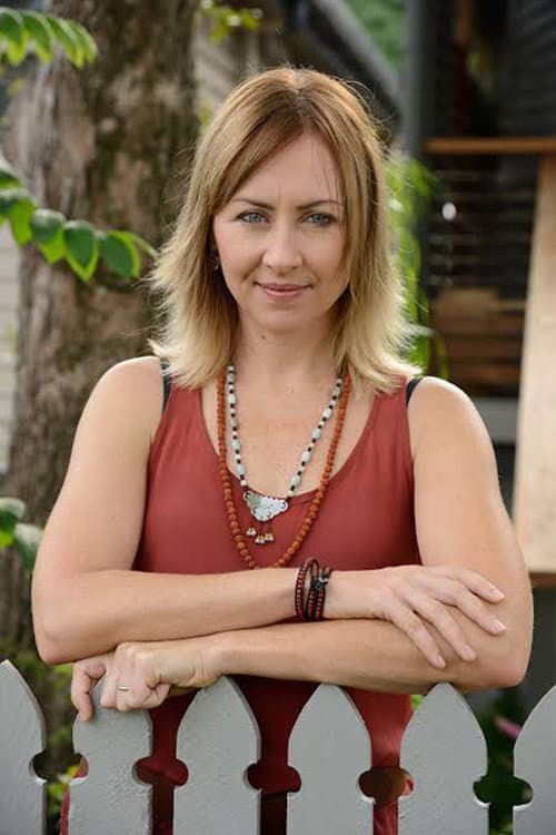 Mouche Phillips profile