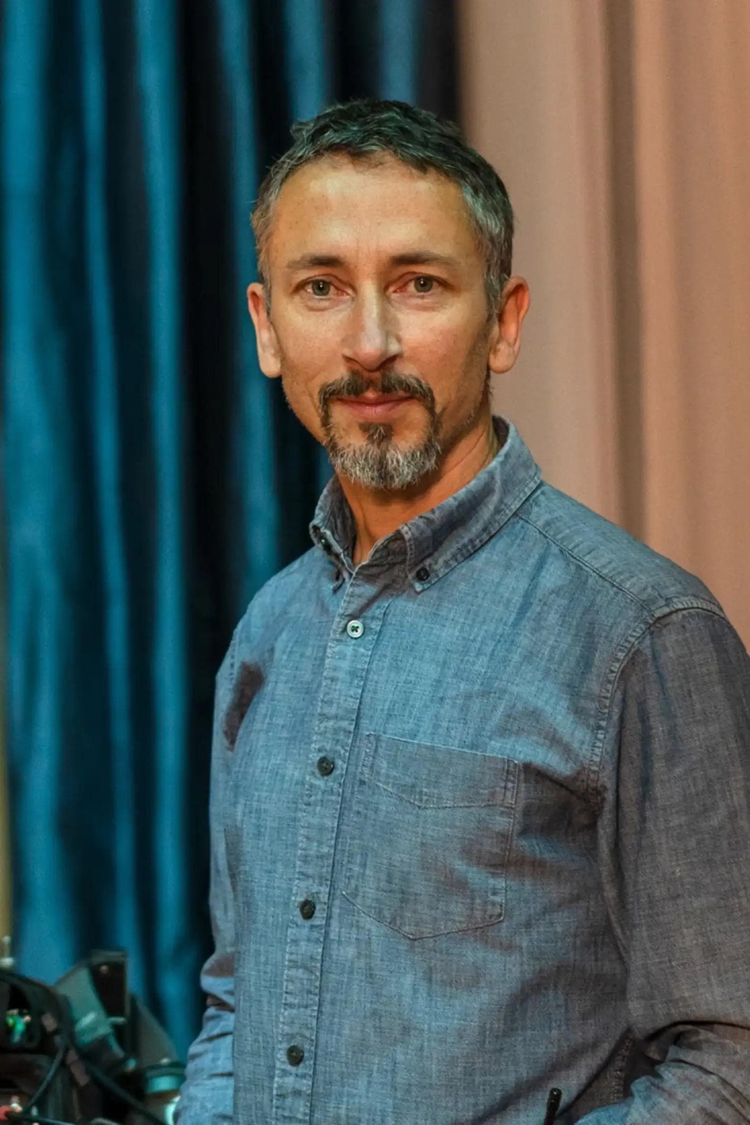 Stuart Wilson profile