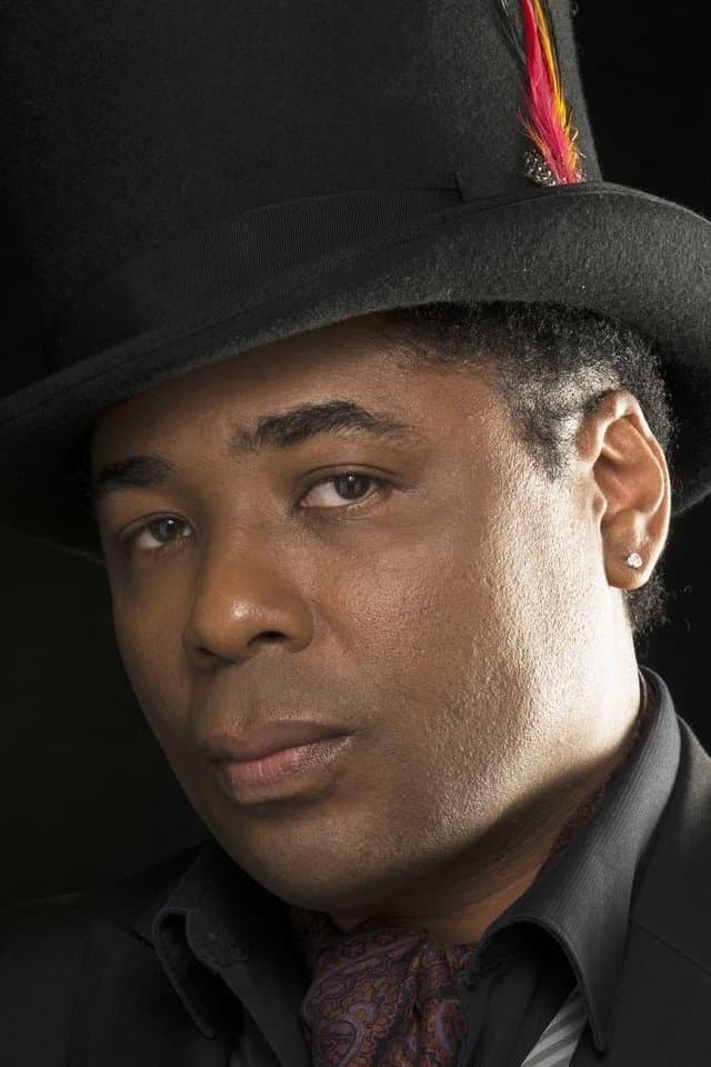 Chris Thomas King profile