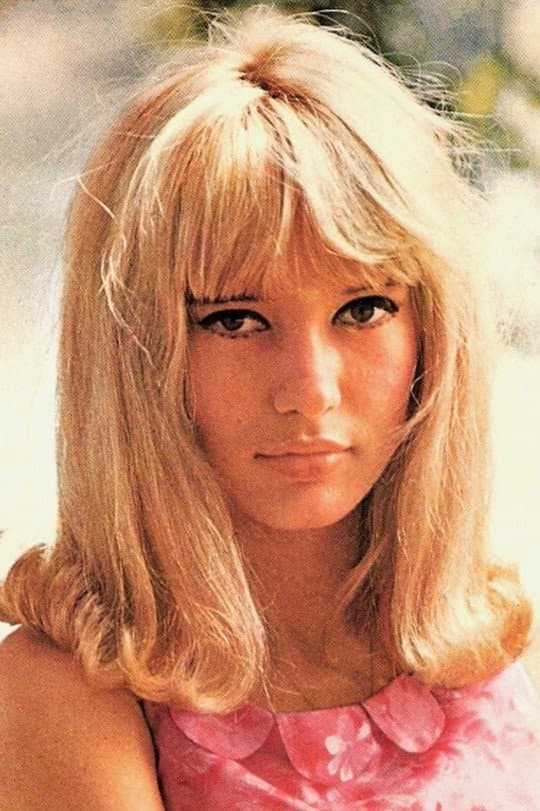 Gillian Hills profile