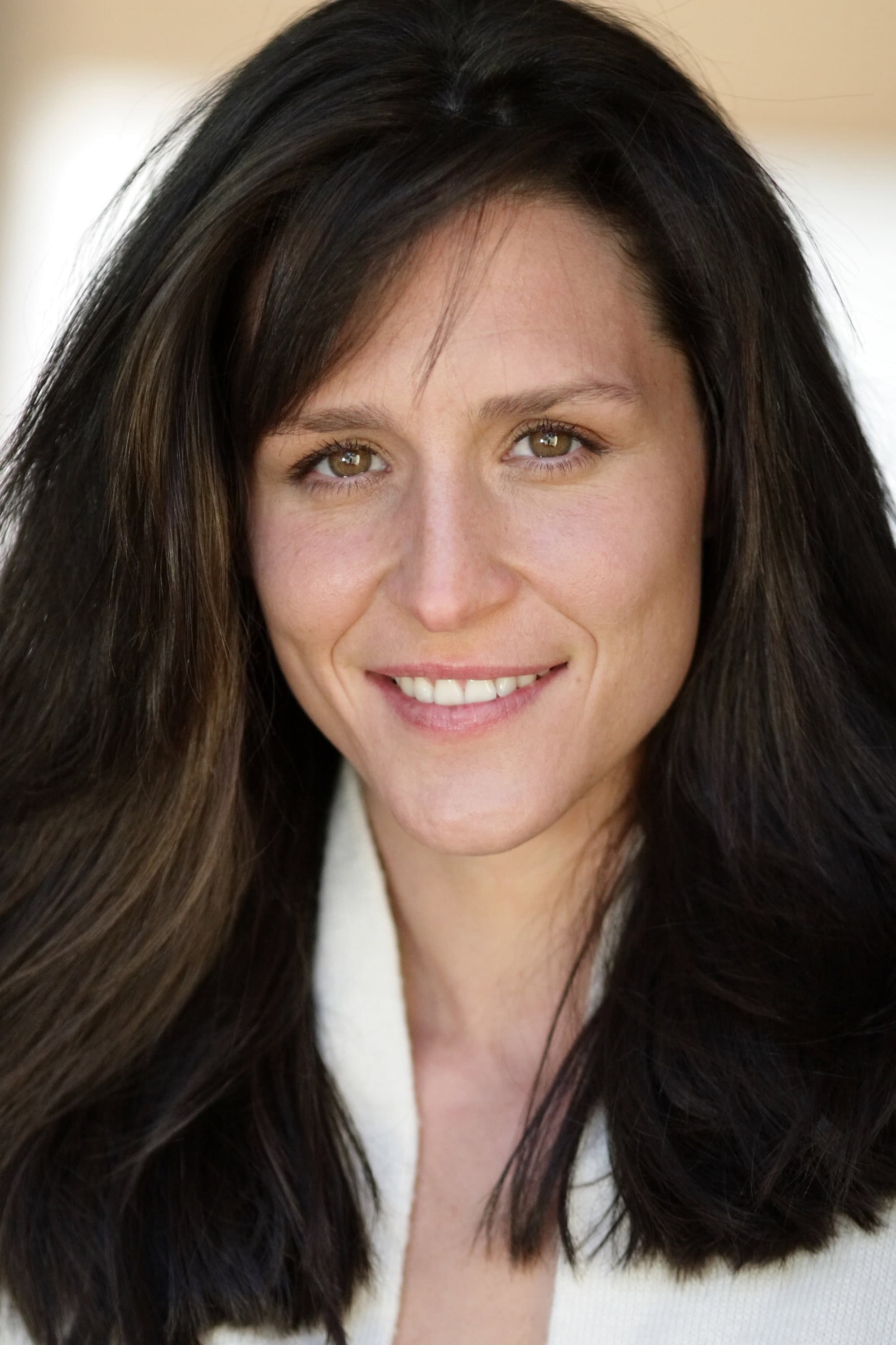 Geneviève Laroche profile