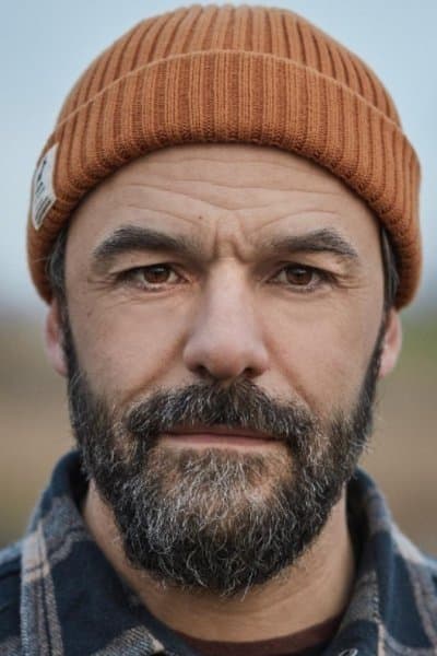 Casper Crump profile