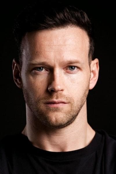 Shane Lennon profile