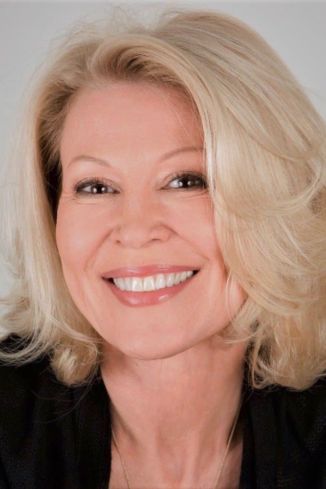 Leslie Easterbrook profile
