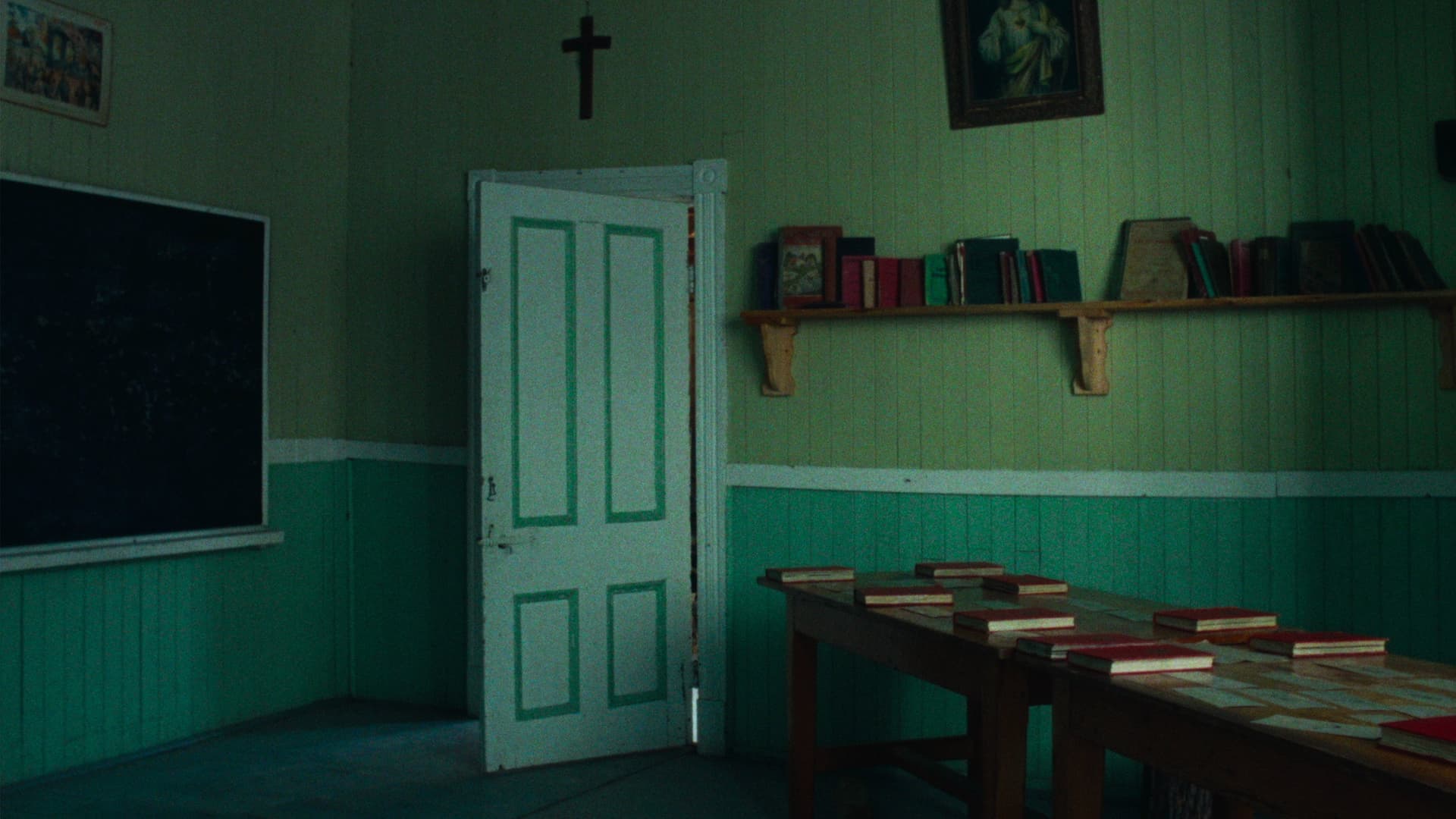 Period Pieces backdrop