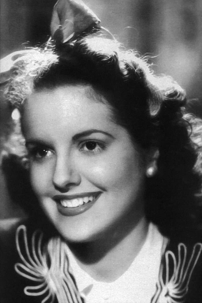 Maria Eugénia profile