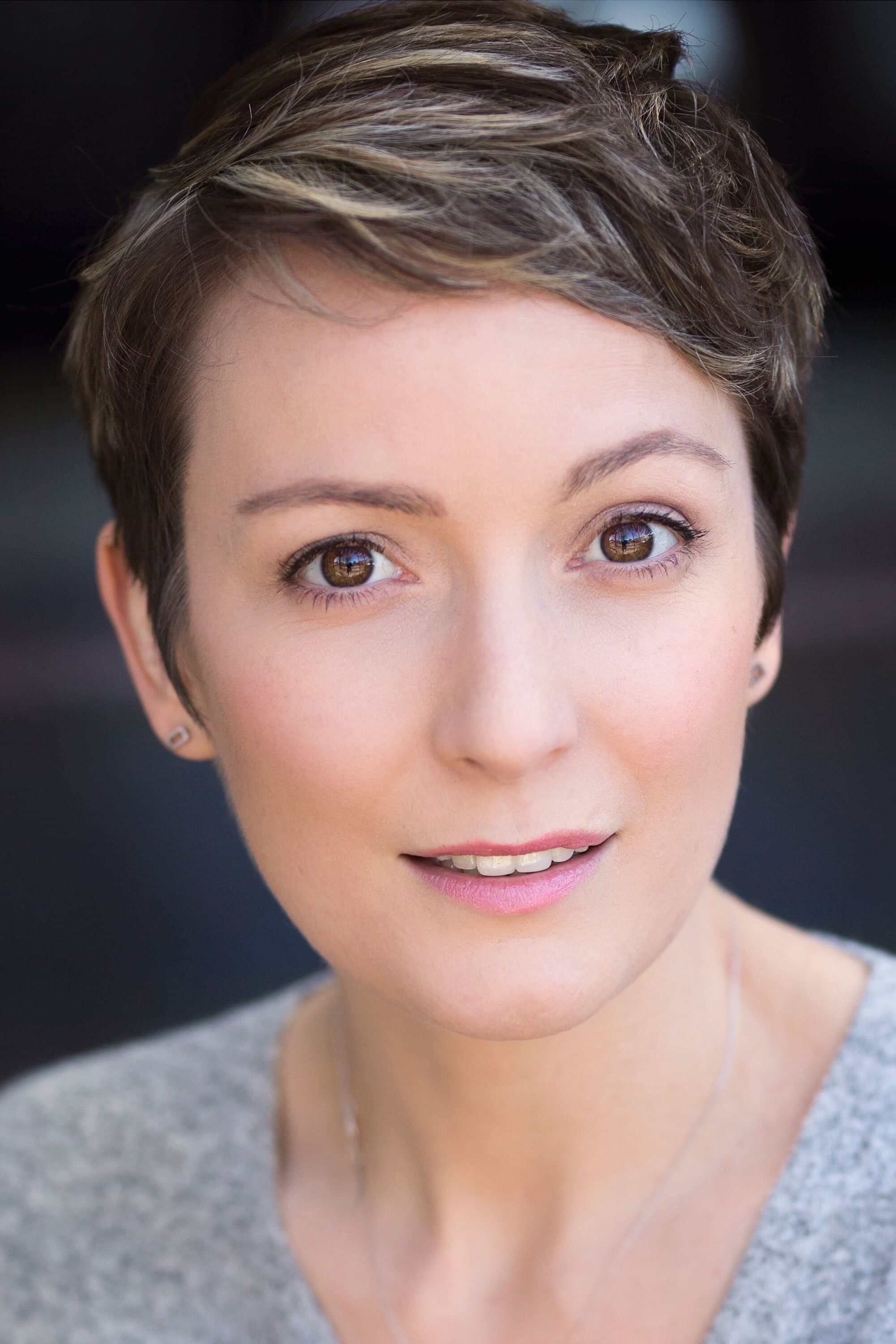 Natalie Moon profile