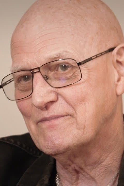 Chris Slade profile