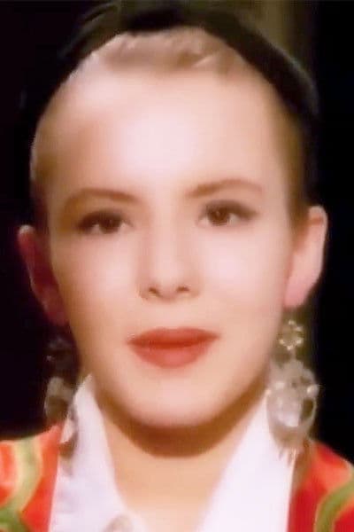 Betsy Lynn George profile