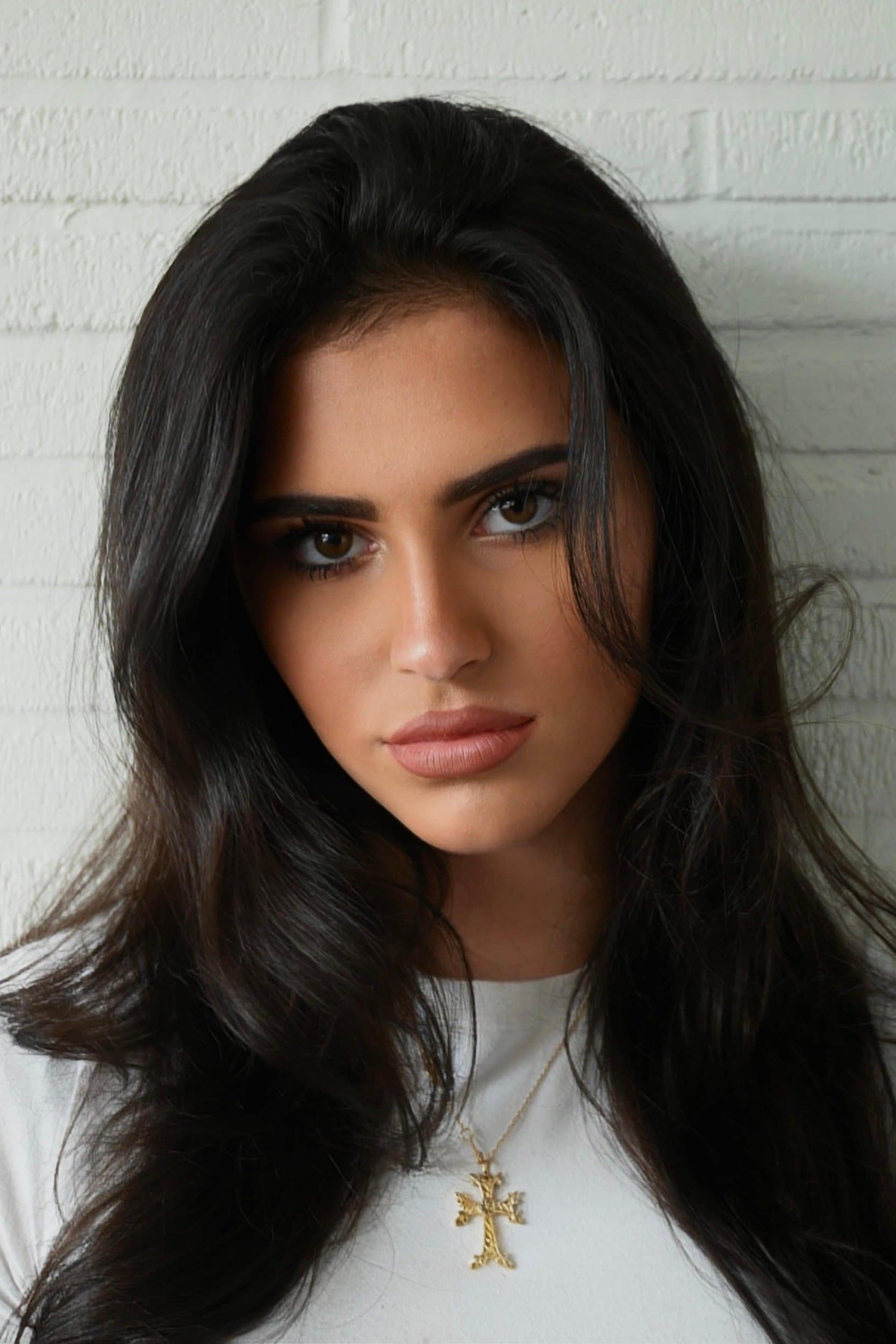 Annie Bezikian profile