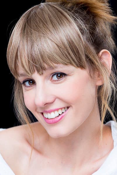 Esther Acebo profile