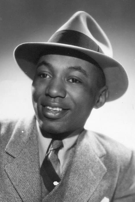 Nick Stewart profile