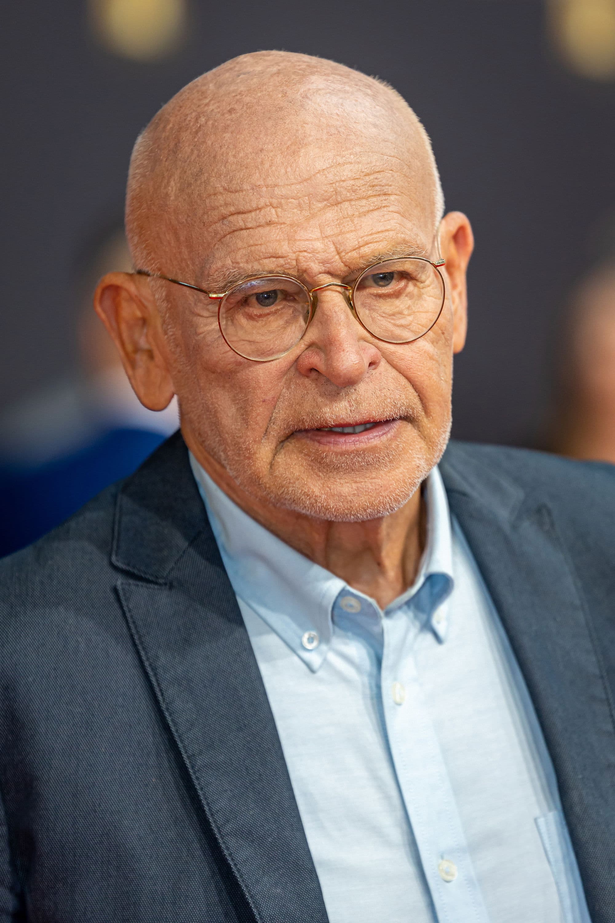 Günter Wallraff profile