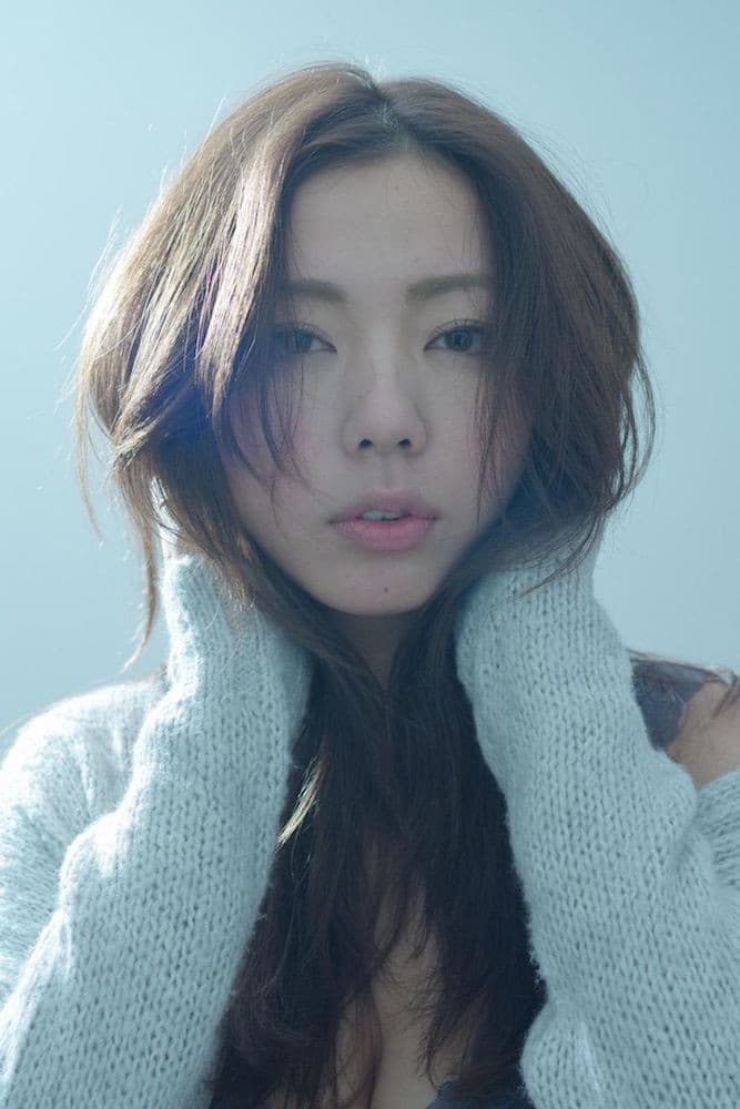 Momoko Kuroki profile