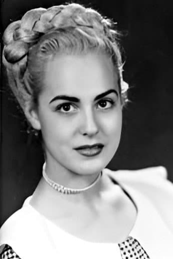 Anita Lhoest profile