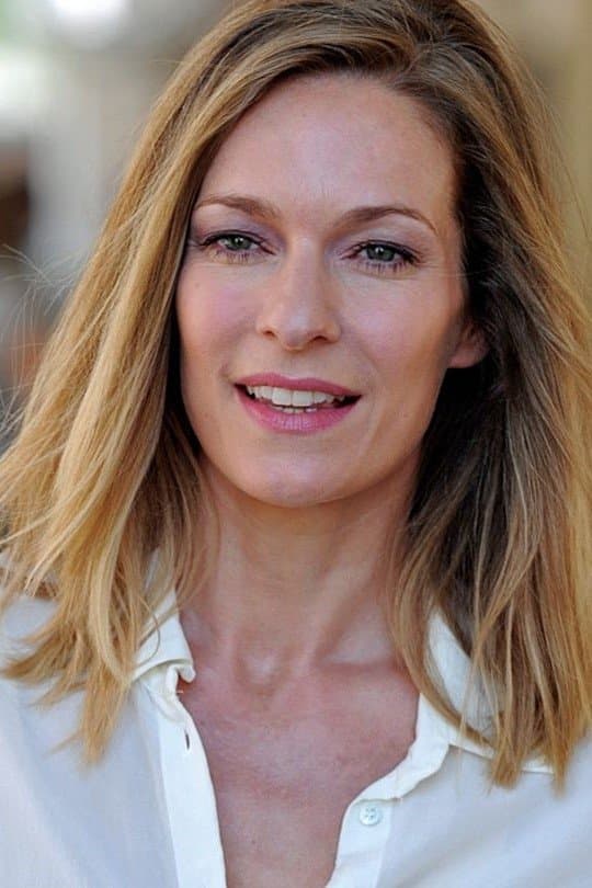 Lisa Martinek profile