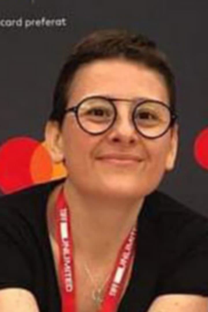 Camelia Popa profile