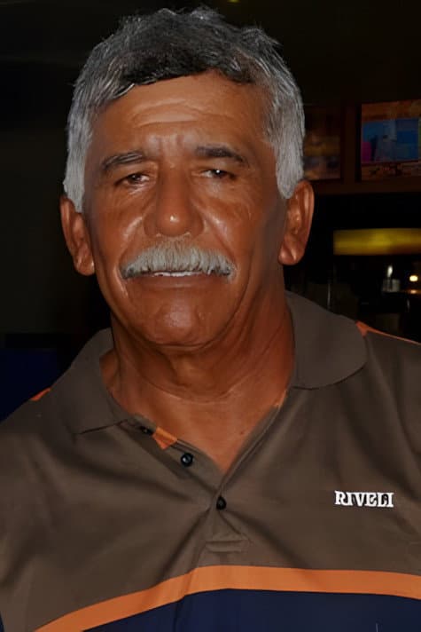 Nestor Marin profile