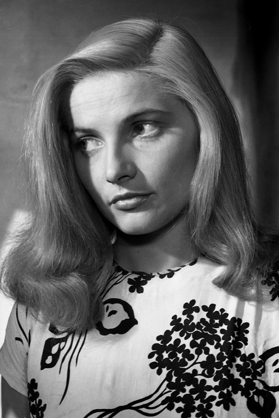 Teresa Iżewska profile