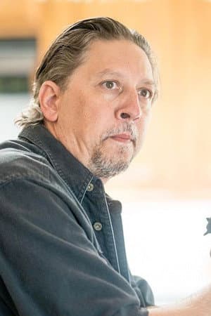 Trent Avvenire profile