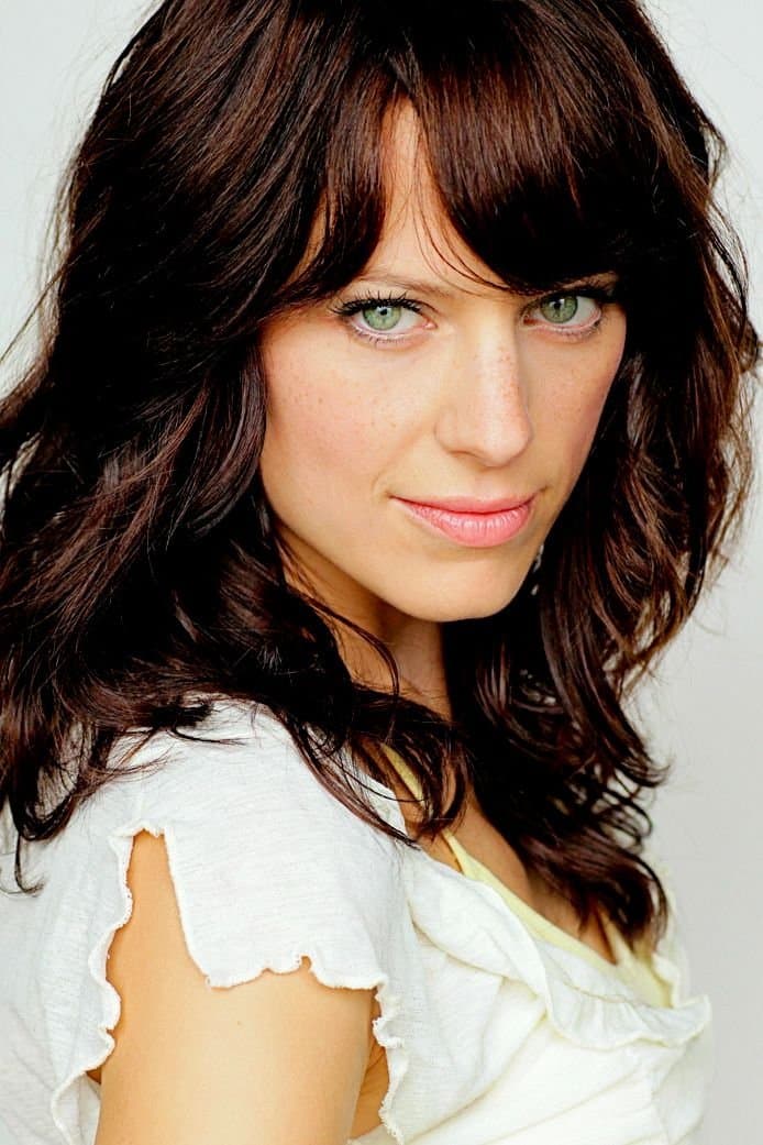 Mackenzie Firgens profile