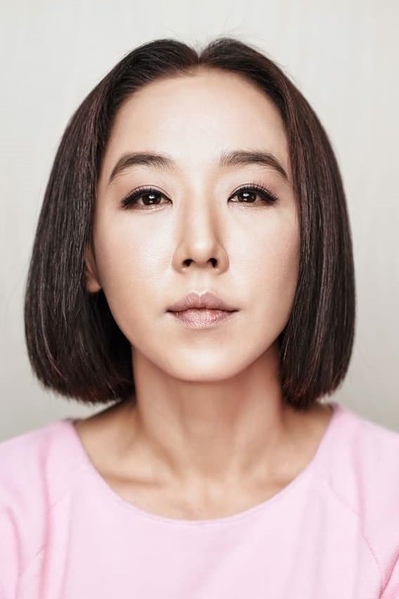 Kang Soo-youn profile