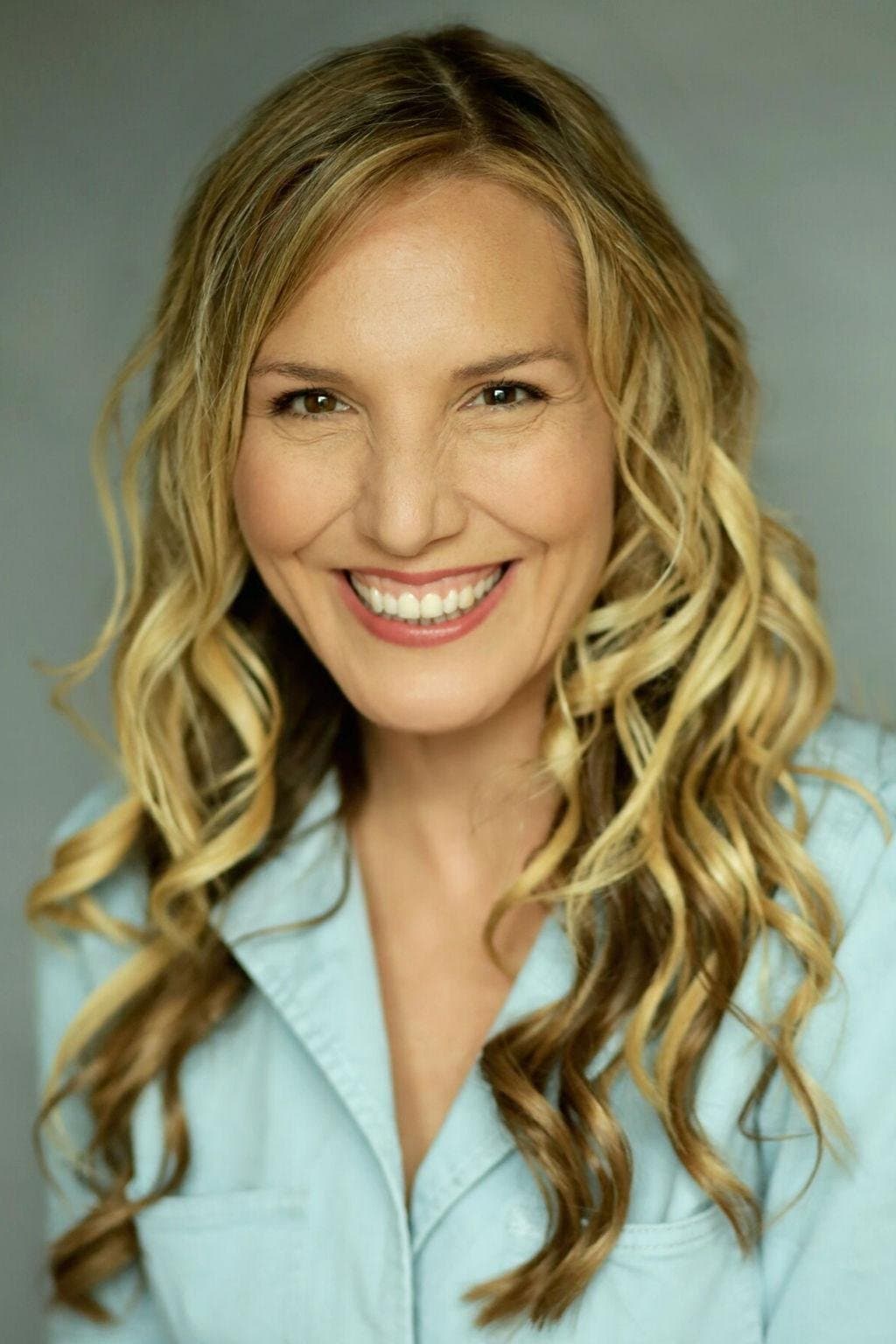 Elizabeth Bower profile